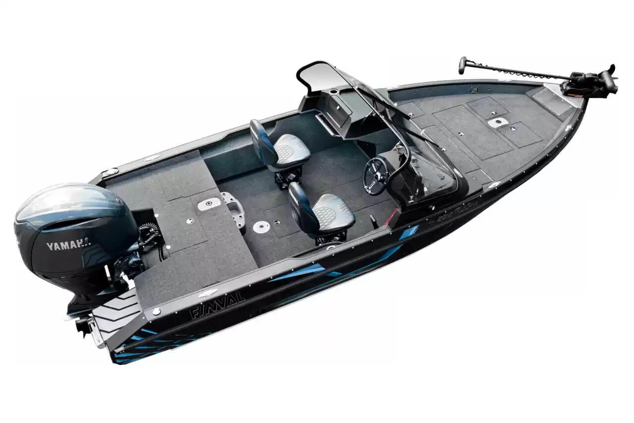 CCC - előfedélzet: szőnyeg, pilótafülke: szőnyeg, hátsó fedélzet: szőnyeg