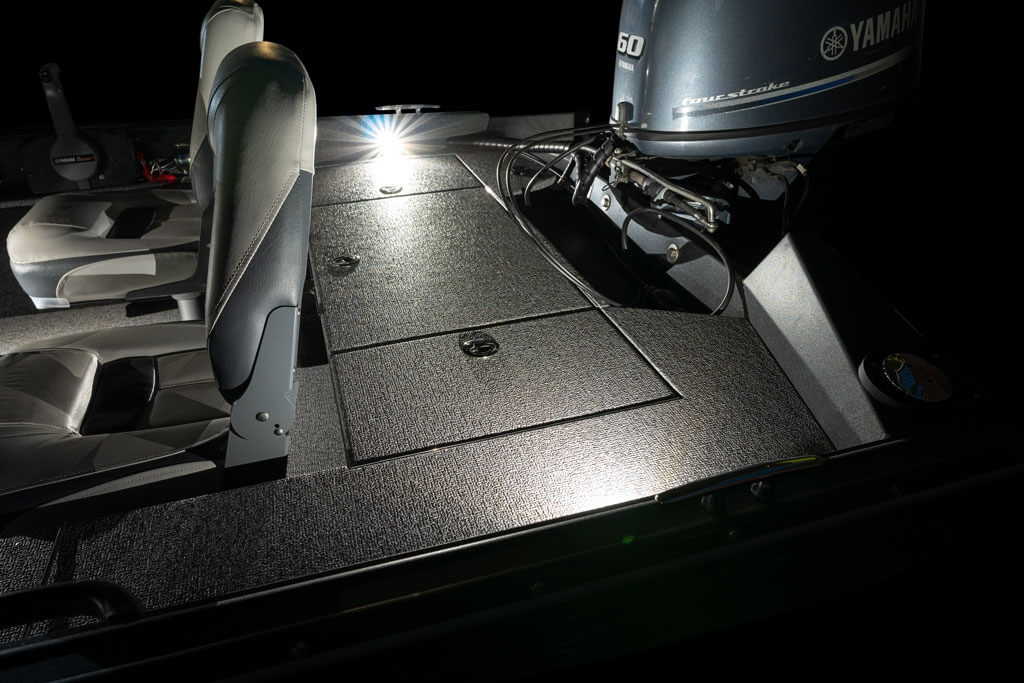 LED világitás hátsó fedélzetre