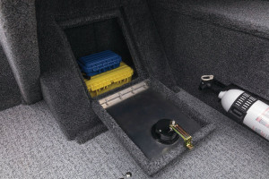 Fotogaléria TRACKER Pro Guide™ V-16 WT