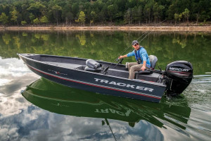 Fotogaléria TRACKER GV-16 Laker DLX T