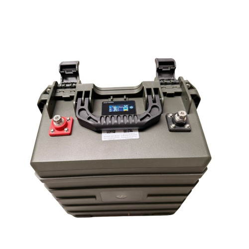 Kufríkový akumulátor 12V/150AM
 loď pre rybára