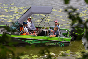 Fotogaléria Finval  555 FishPro DC