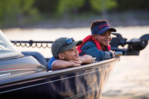 Fotogaléria TRACKER Pro Guide™ V-175 Combo