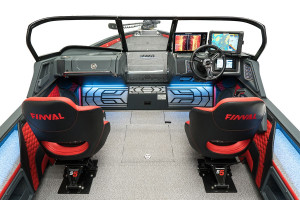 Fotogaléria Finval 685 FishPro DC