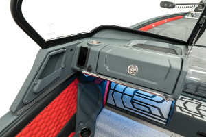 Fotogaléria Finval 685 FishPro DC